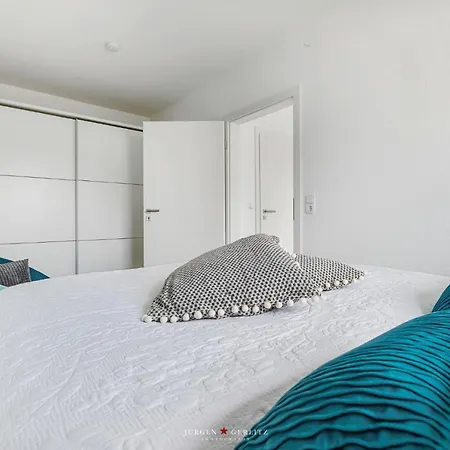 Luette Deern Γκλύξμπουργκ